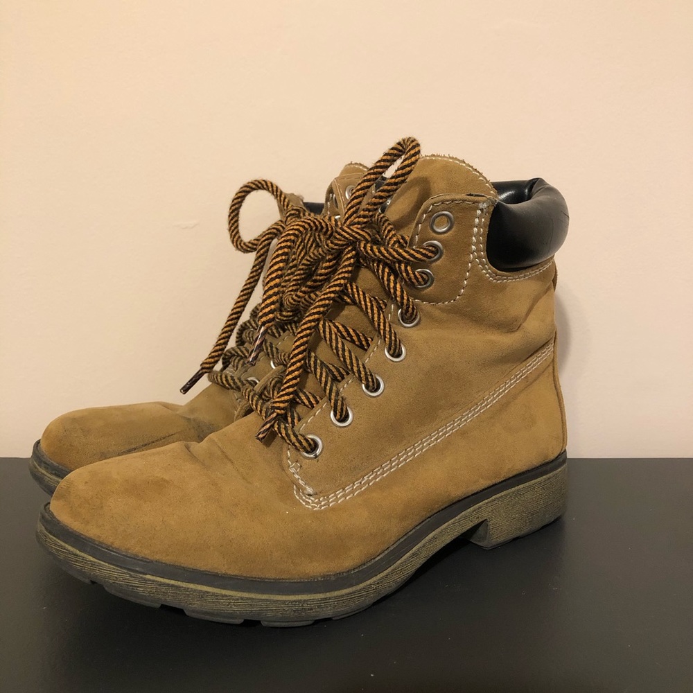 Candie’s Lace Up Ankle Boots